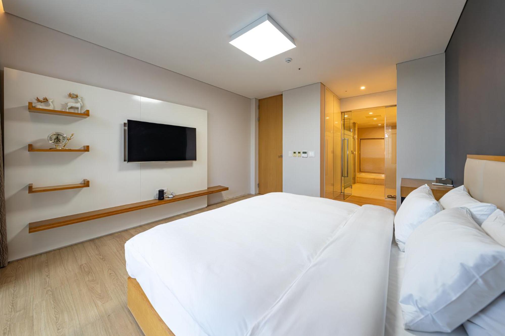 Velum Resort Seogwipo Zewnętrze zdjęcie