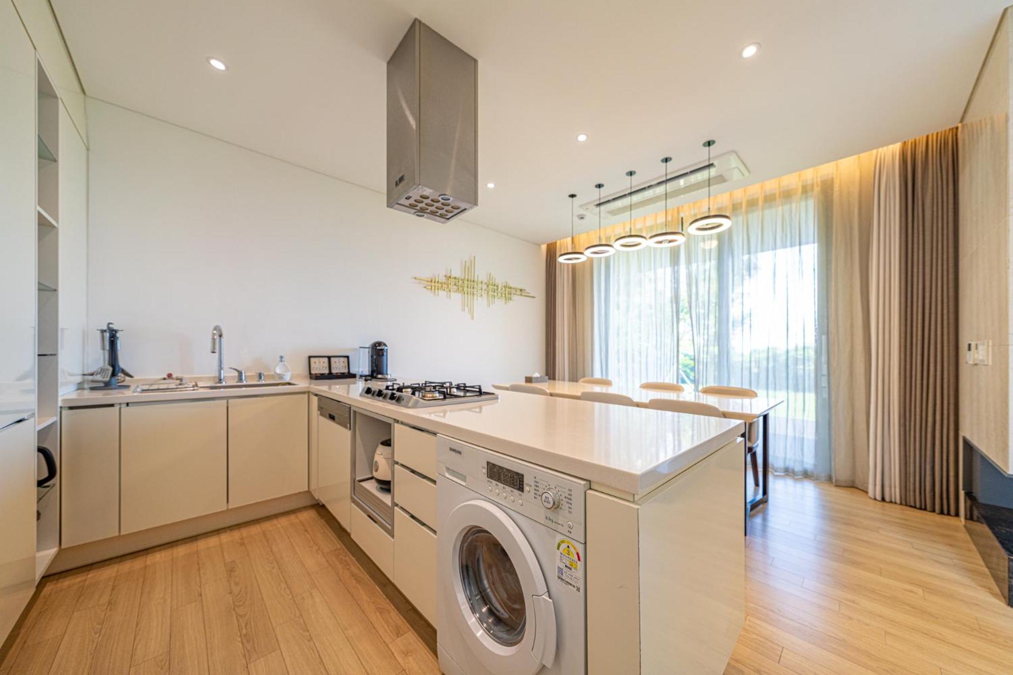 Velum Resort Seogwipo Zewnętrze zdjęcie