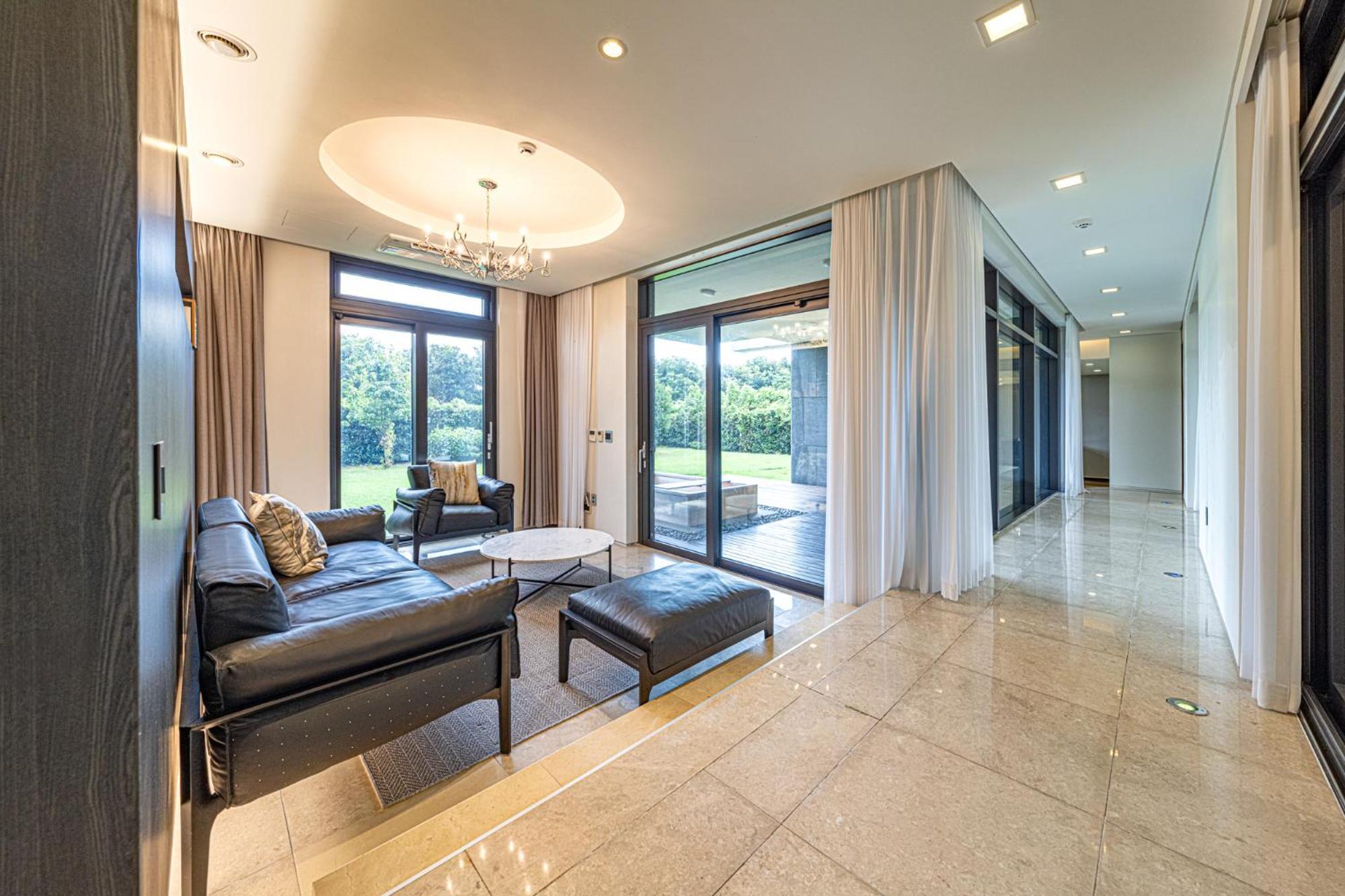 Velum Resort Seogwipo Zewnętrze zdjęcie